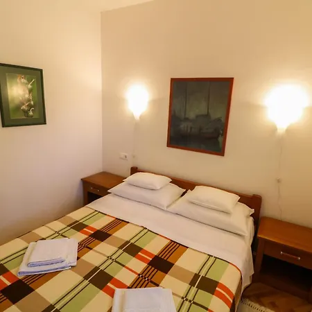 Apartment With A Parking Space Baska, Krk - 19530 Baska (Krk)