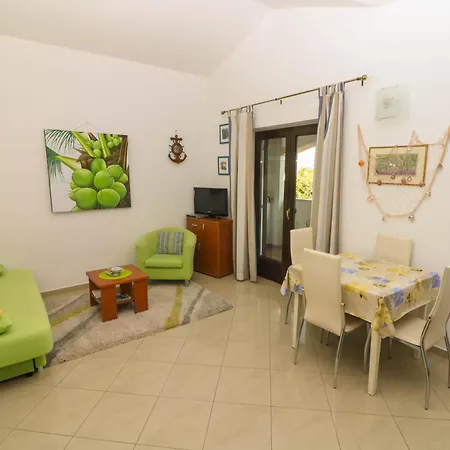 With A Parking Space Baska, Krk - 19530 Apartment Baska (Krk)